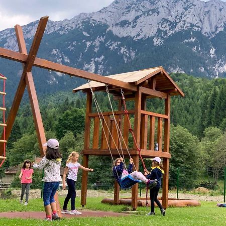 Panorama Pietrei Craiului Hotell Zărneşti Eksteriør bilde