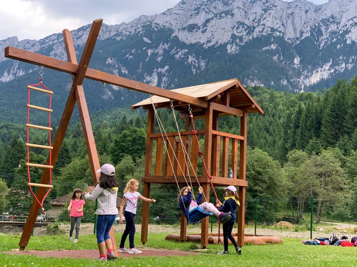 Panorama Pietrei Craiului Hotell Zărneşti Eksteriør bilde